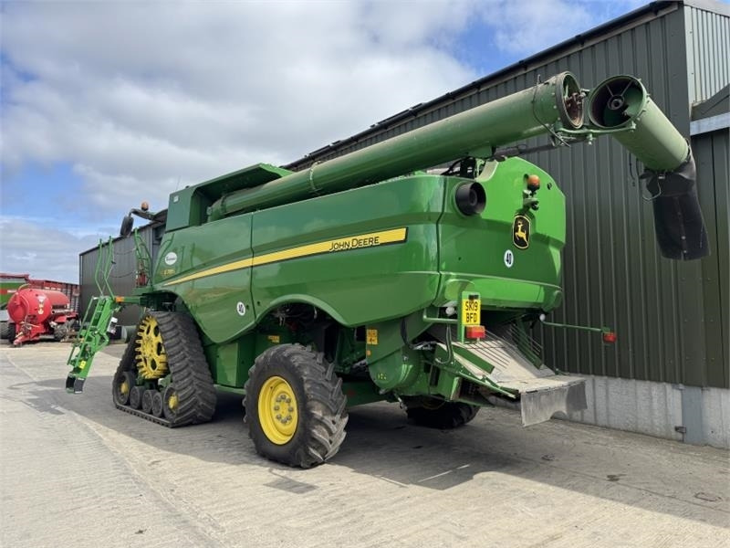 John Deere S785i c/w 735D  - Навесное оборудование для комбайна: фото 2 John Deere S785i c/w 735D  - Навесное оборудование для комбайна: фото 2