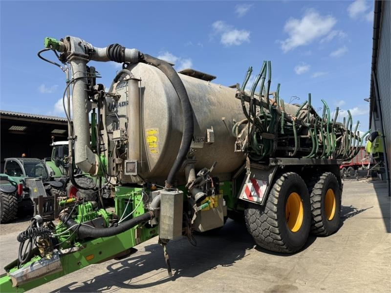 Joskin Joskin Quadra 18000 TS Slurry Tanker - Цистерна для жидкого навоза: фото 4 Joskin Joskin Quadra 18000 TS Slurry Tanker - Цистерна для жидкого навоза: фото 4