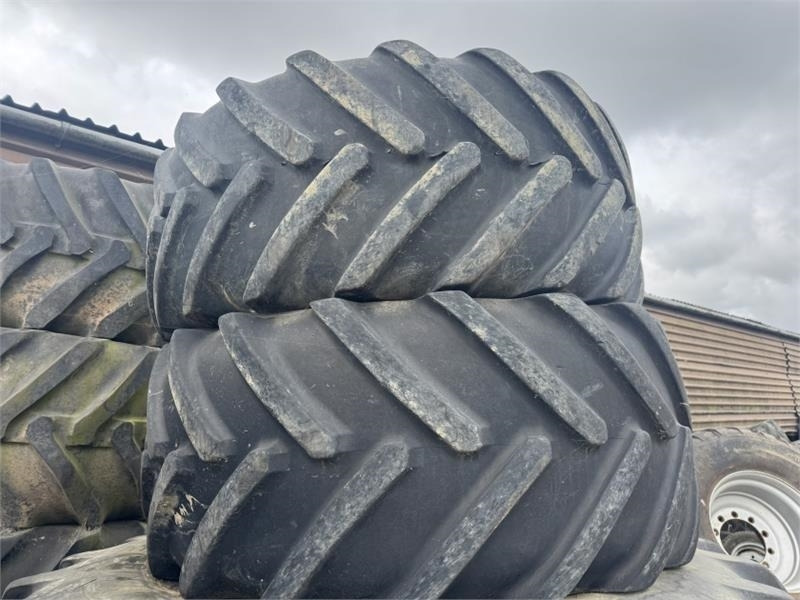 John Deere 8000 R Series 600 and 710 Wheels and Tyre's - Сельскохозяйственная техника: фото 3 John Deere 8000 R Series 600 and 710 Wheels and Tyre's - Сельскохозяйственная техника: фото 3