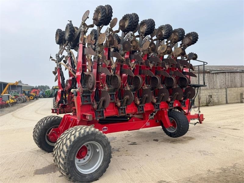 Sumo 8m DTS Direct Drill - Посевной комплекс: фото 4 Sumo 8m DTS Direct Drill - Посевной комплекс: фото 4