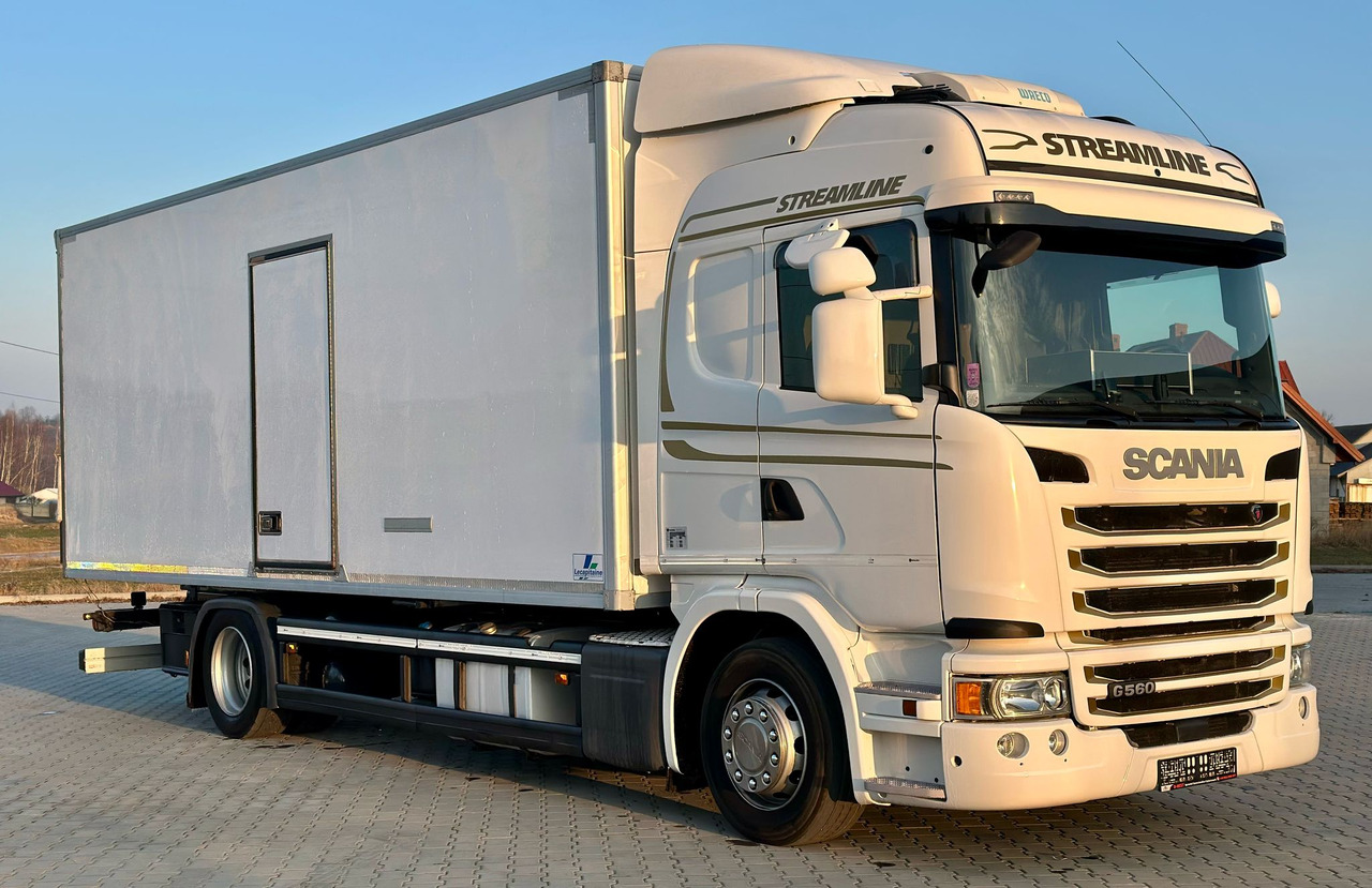 SCANIA G360 / IZOTERMA / 6.8 M DŁUGOŚCI / AUTOMAT / CAŁA NA PODUSZKACH / KLIMA POSTOJOWA / ELEKTRYCZNA ROLETA TYŁ / SYPIALKA - Изотермический грузовик: фото 1 SCANIA G360 / IZOTERMA / 6.8 M DŁUGOŚCI / AUTOMAT / CAŁA NA PODUSZKACH / KLIMA POSTOJOWA / ELEKTRYCZNA ROLETA TYŁ / SYPIALKA - Изотермический грузовик: фото 1