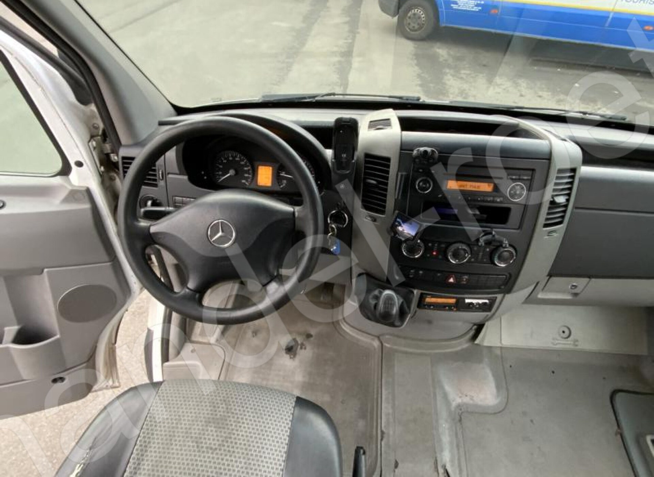 Микроавтобус, Пассажирский фургон Mercedes-Benz Sprinter 311 CDI Mobility: фото 16