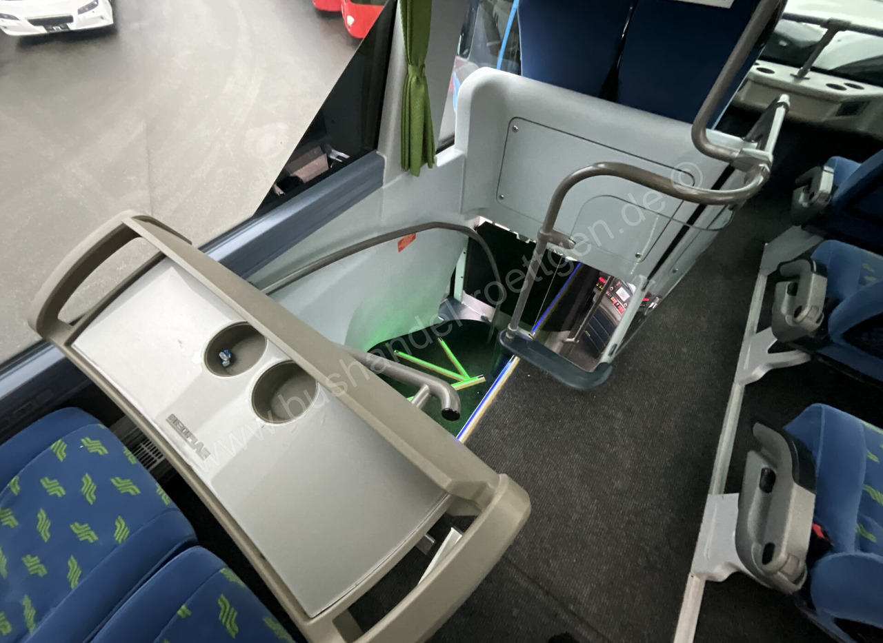 Двухэтажный автобус Neoplan Skyliner L P06: фото 25 Двухэтажный автобус Neoplan Skyliner L P06: фото 25