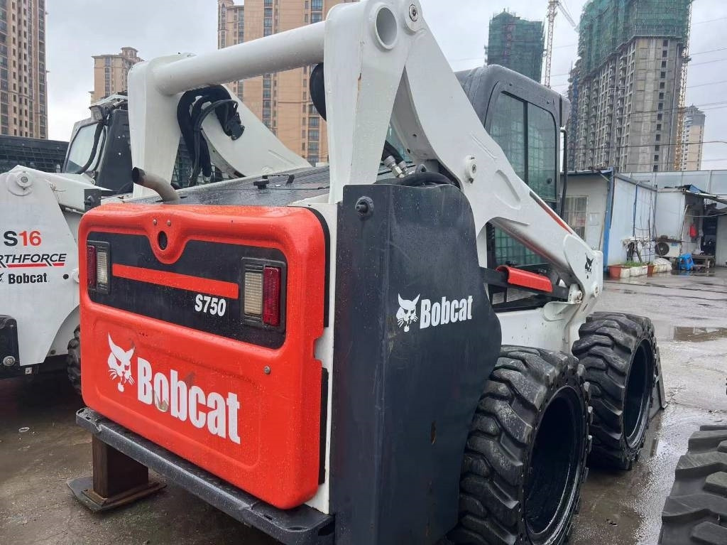 Bobcat S 450 - Гусеничный экскаватор: фото 2 Bobcat S 450 - Гусеничный экскаватор: фото 2