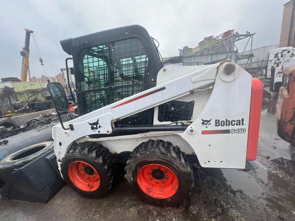 Bobcat S 450 - Гусеничный экскаватор: фото 5 Bobcat S 450 - Гусеничный экскаватор: фото 5