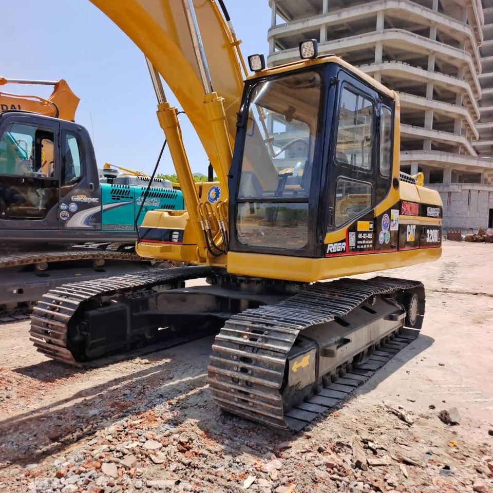 CAT 320 B L - Гусеничный экскаватор: фото 5 CAT 320 B L - Гусеничный экскаватор: фото 5