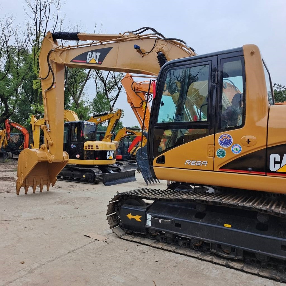 CAT 320 C L - Гусеничный экскаватор: фото 2 CAT 320 C L - Гусеничный экскаватор: фото 2