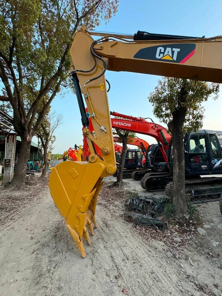 CAT 320 D-C7.1 enging - Гусеничный экскаватор: фото 4 CAT 320 D-C7.1 enging - Гусеничный экскаватор: фото 4