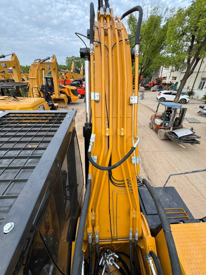 Гусеничный экскаватор CAT 324 D2 L: фото 13