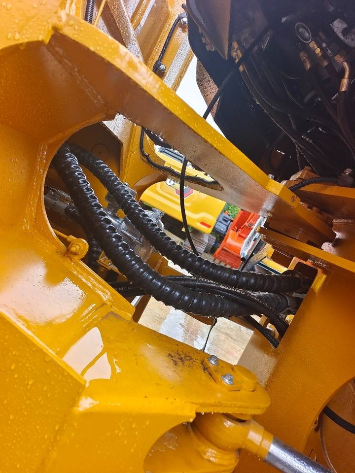 CAT 966 H - Колёсный погрузчик: фото 3 CAT 966 H - Колёсный погрузчик: фото 3