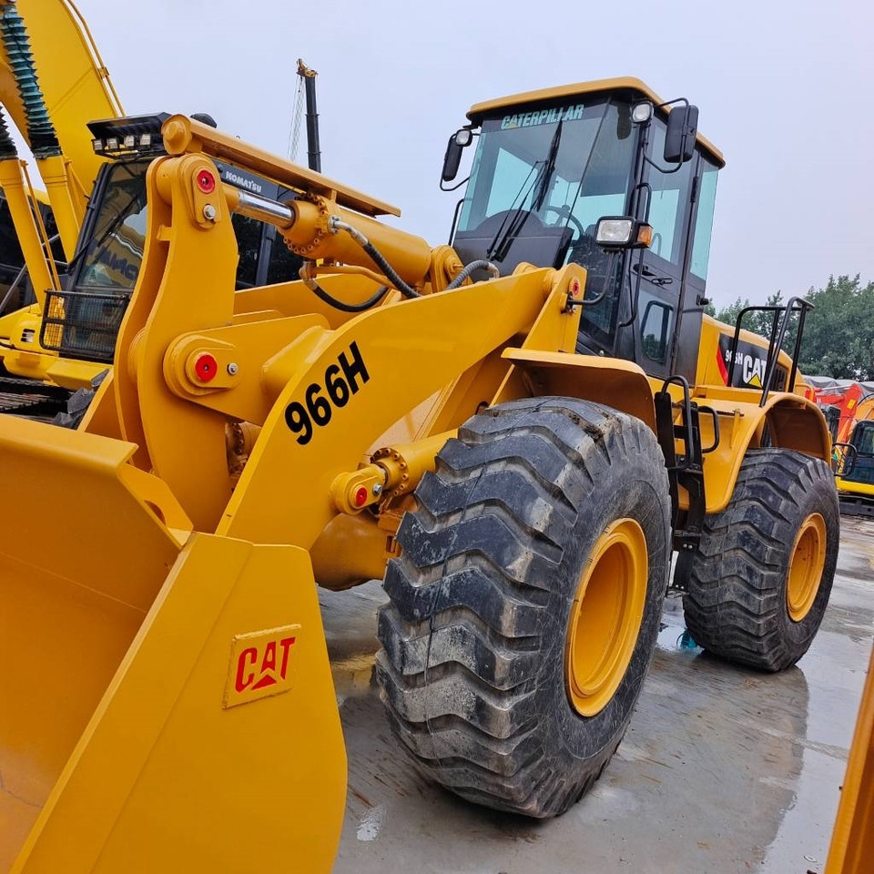 CAT 966 H - Колёсный погрузчик: фото 1 CAT 966 H - Колёсный погрузчик: фото 1