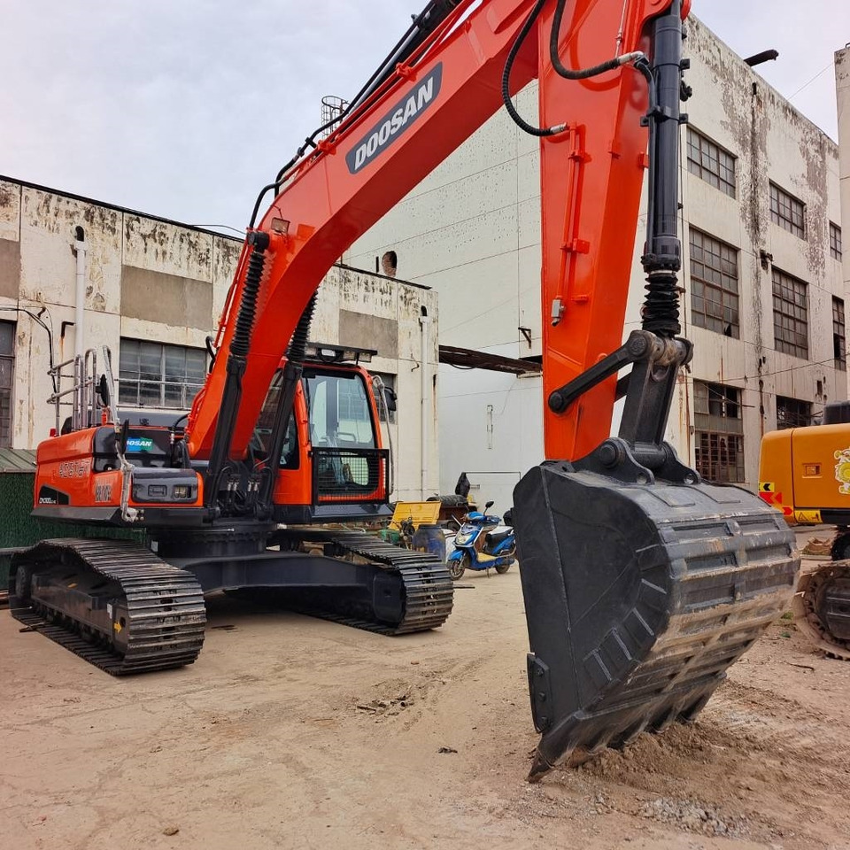 Doosan DX 300 - Гусеничный экскаватор: фото 5 Doosan DX 300 - Гусеничный экскаватор: фото 5