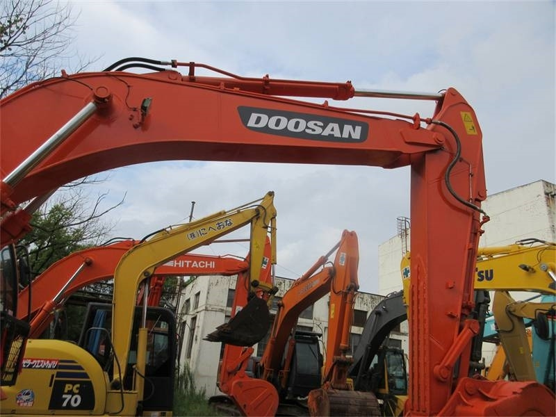 Doosan DX 300 LC-9S - Гусеничный экскаватор: фото 4 Doosan DX 300 LC-9S - Гусеничный экскаватор: фото 4