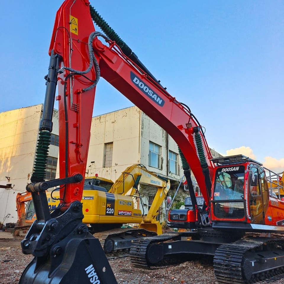 Doosan DX 300 LCA - Гусеничный экскаватор: фото 4 Doosan DX 300 LCA - Гусеничный экскаватор: фото 4