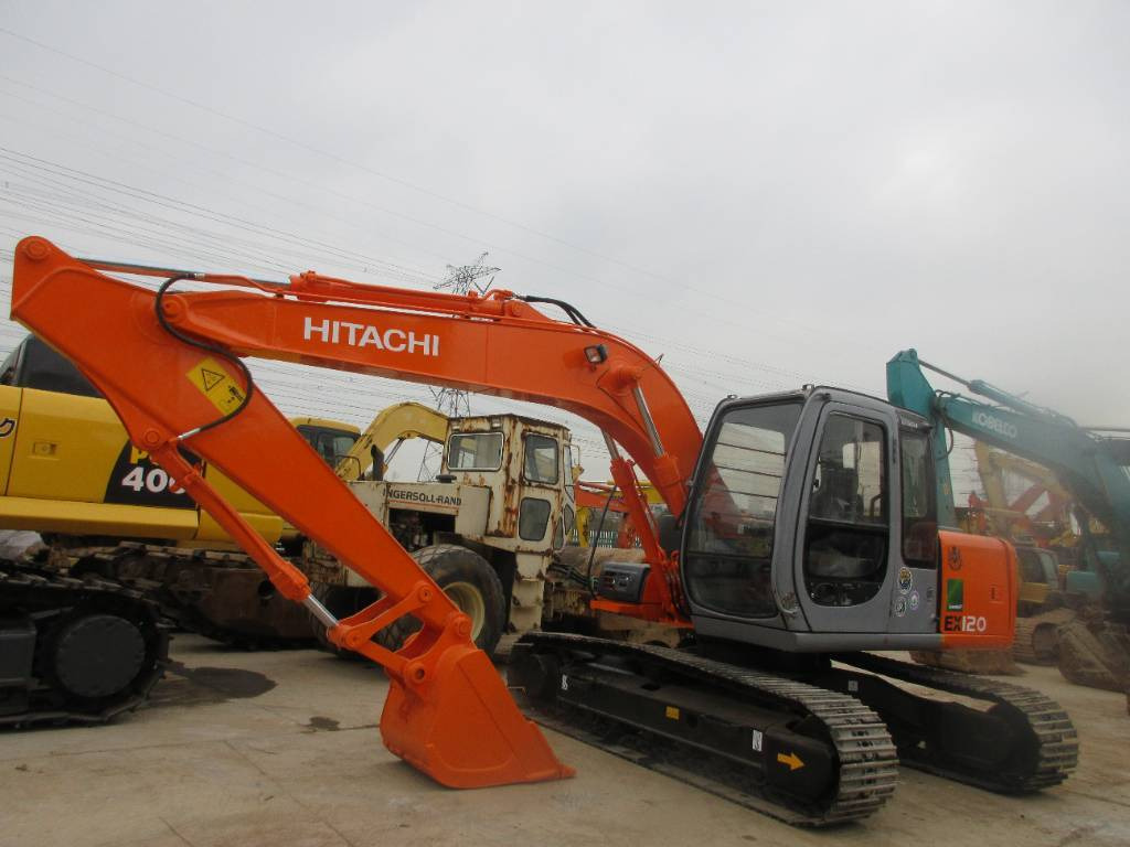 Hitachi EX 120-3 - Гусеничный экскаватор: фото 2 Hitachi EX 120-3 - Гусеничный экскаватор: фото 2