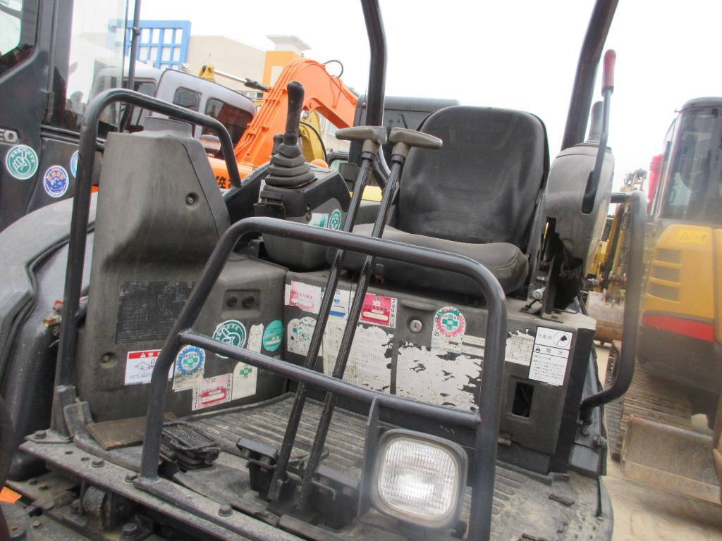 Мини-экскаватор Hitachi ZX 30 U: фото 16