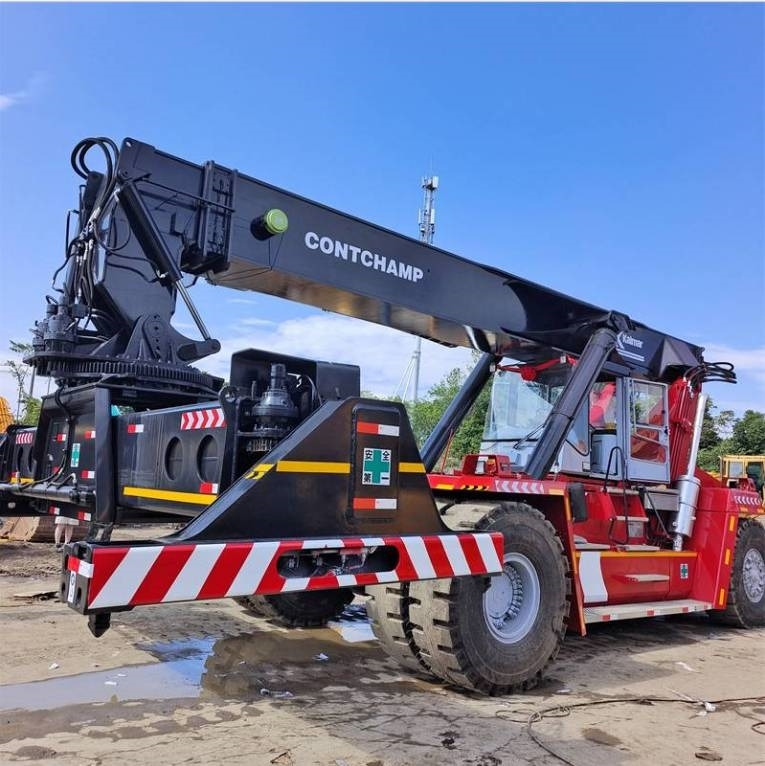 Kalmar DRF 450 - Ричстакер: фото 2 Kalmar DRF 450 - Ричстакер: фото 2