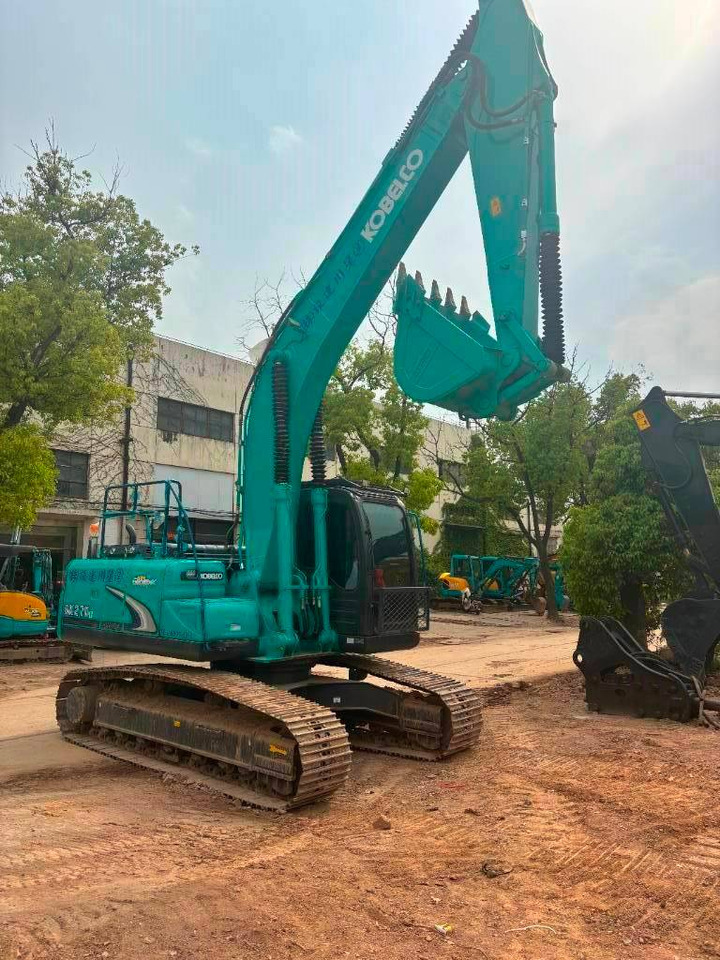 Kobelco SK 210 - Гусеничный экскаватор: фото 2 Kobelco SK 210 - Гусеничный экскаватор: фото 2