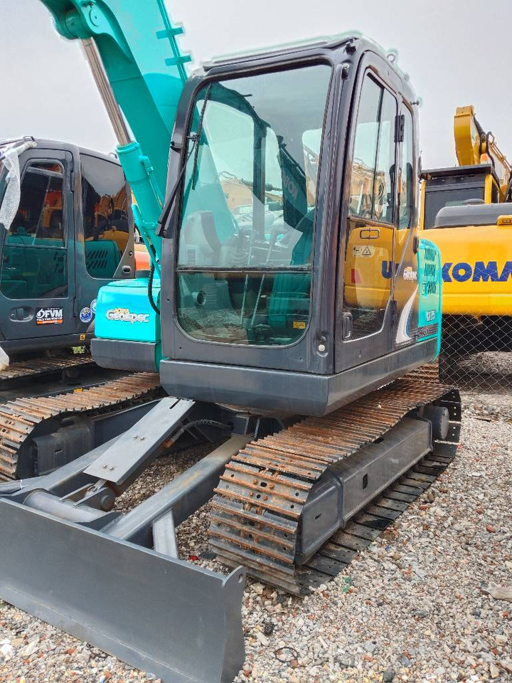 Kobelco SK 75 - Гусеничный экскаватор: фото 3 Kobelco SK 75 - Гусеничный экскаватор: фото 3