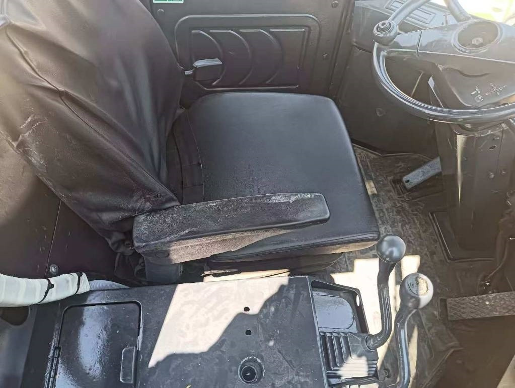 Komatsu WA 470-3 - Колёсный погрузчик: фото 2 Komatsu WA 470-3 - Колёсный погрузчик: фото 2