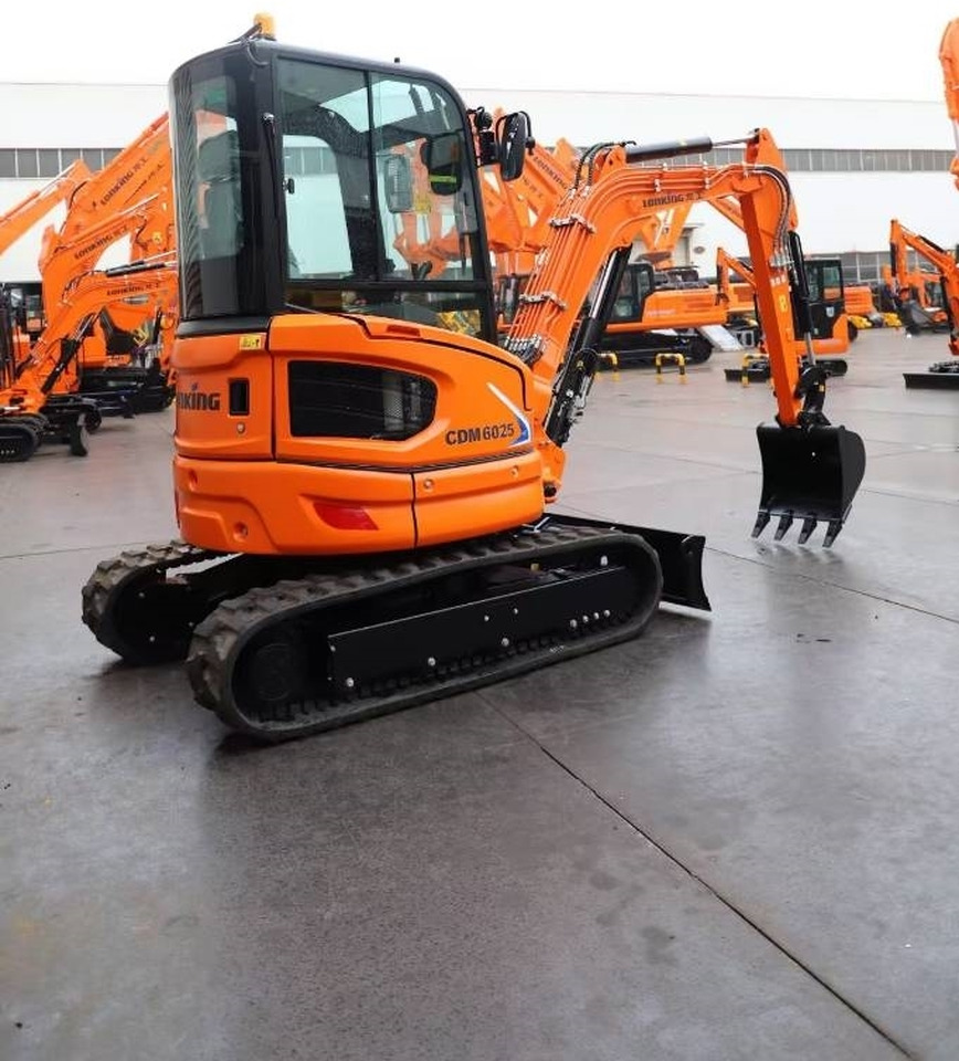 Lonking K W C 6.0 BRAND NEW MACHINE - Гусеничный экскаватор: фото 4 Lonking K W C 6.0 BRAND NEW MACHINE - Гусеничный экскаватор: фото 4