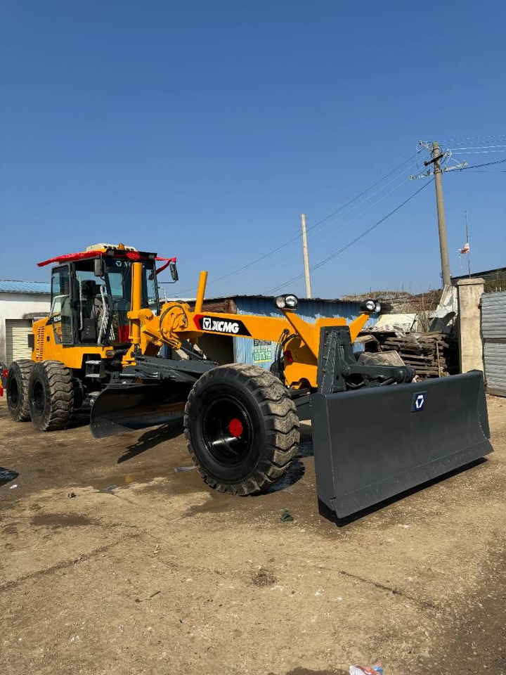Грейдер XCMG GR 2153: фото 1
