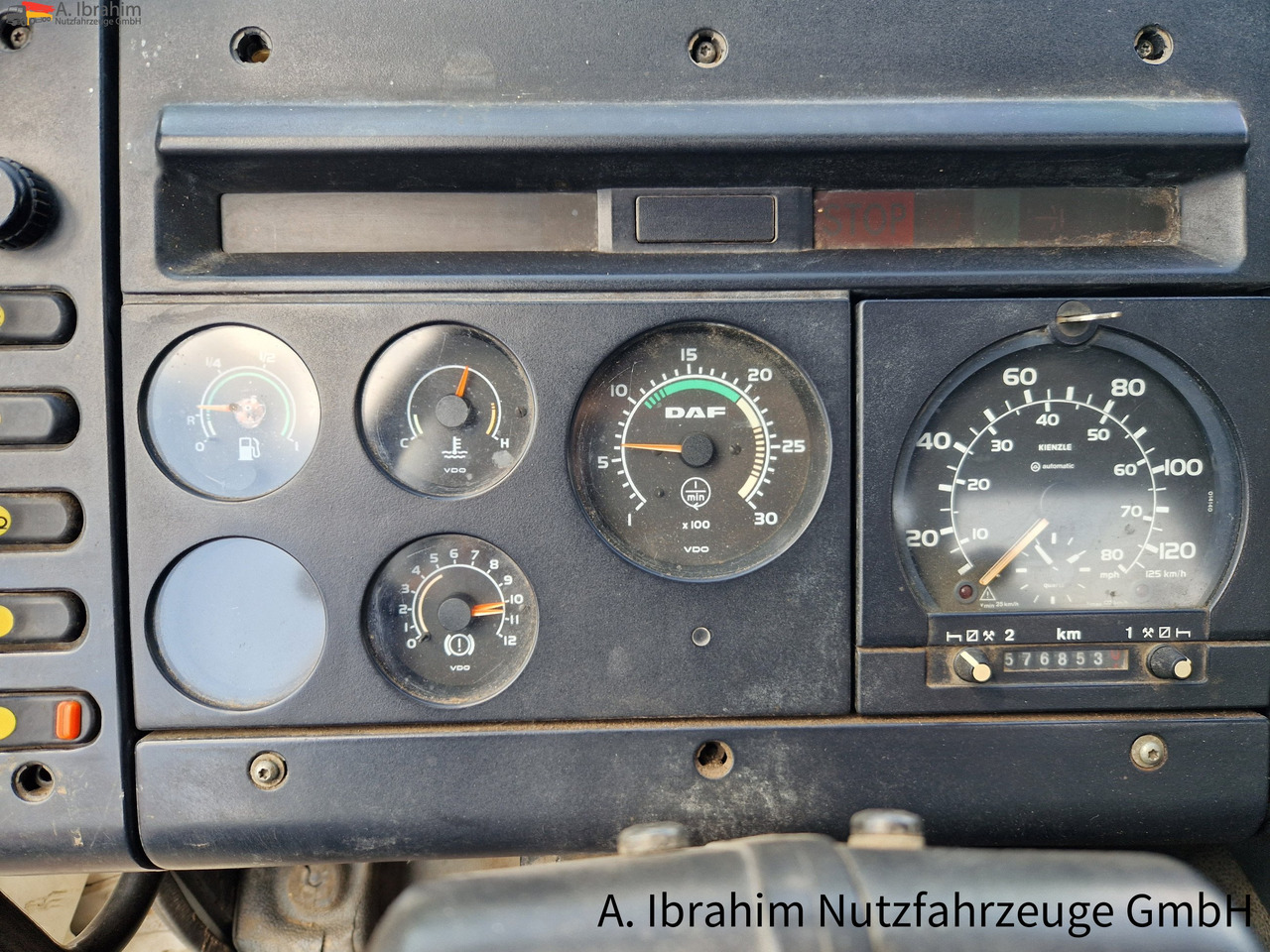 Daf CF 290 Wassertank 13500 L, Tank verzinkt Vorlauf- Lift- Lenkachse - Грузовик-цистерна: фото 2 Daf CF 290 Wassertank 13500 L, Tank verzinkt Vorlauf- Lift- Lenkachse - Грузовик-цистерна: фото 2