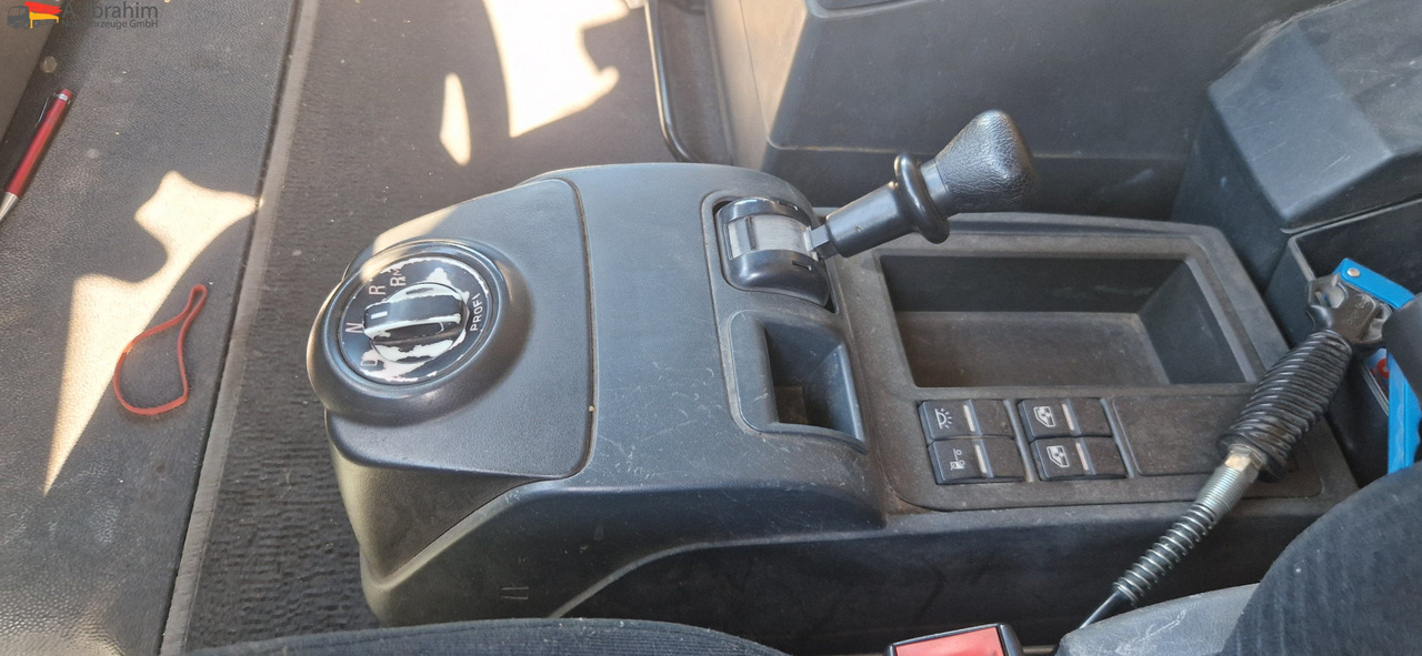 MAN 26.440 TGX, Chassis 7,80 m lang 4,85 m Radstand - Грузовик-шасси: фото 2 MAN 26.440 TGX, Chassis 7,80 m lang 4,85 m Radstand - Грузовик-шасси: фото 2