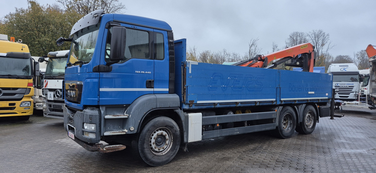 MAN 28.440 TGS 26.440 mit PK 18002 Kran - Автоманипулятор, Грузовик бортовой/ Платформа: фото 1 MAN 28.440 TGS 26.440 mit PK 18002 Kran - Автоманипулятор, Грузовик бортовой/ Платформа: фото 1