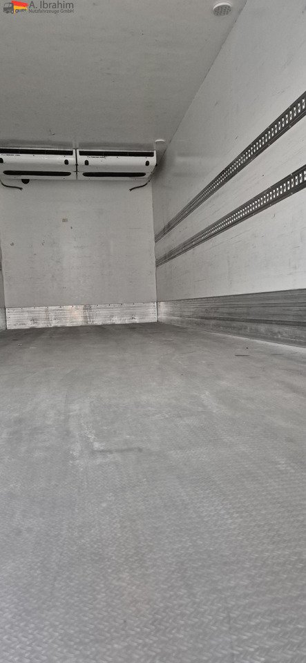 Mercedes-Benz 1830L Thermoking UT1200 - Рефрижератор: фото 5 Mercedes-Benz 1830L Thermoking UT1200 - Рефрижератор: фото 5