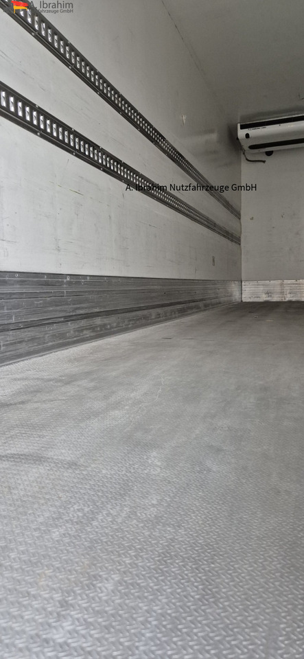 Mercedes-Benz 1830L Thermoking UT1200 - Рефрижератор: фото 3 Mercedes-Benz 1830L Thermoking UT1200 - Рефрижератор: фото 3