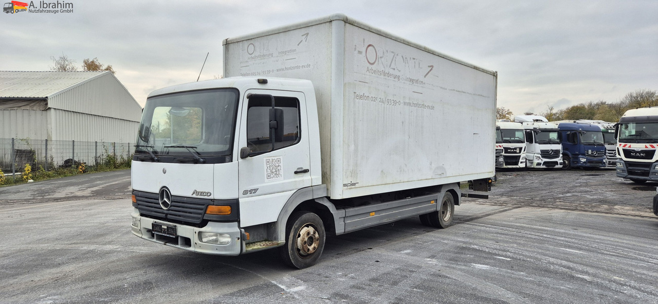 Mercedes-Benz 817 Möbelkoffer - Фургон с закрытым кузовом: фото 1 Mercedes-Benz 817 Möbelkoffer - Фургон с закрытым кузовом: фото 1