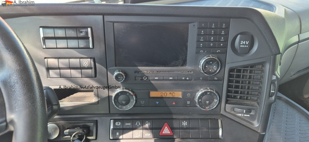 Mercedes-Benz 1846LS Kipphydraulik - Тягач: фото 4 Mercedes-Benz 1846LS Kipphydraulik - Тягач: фото 4
