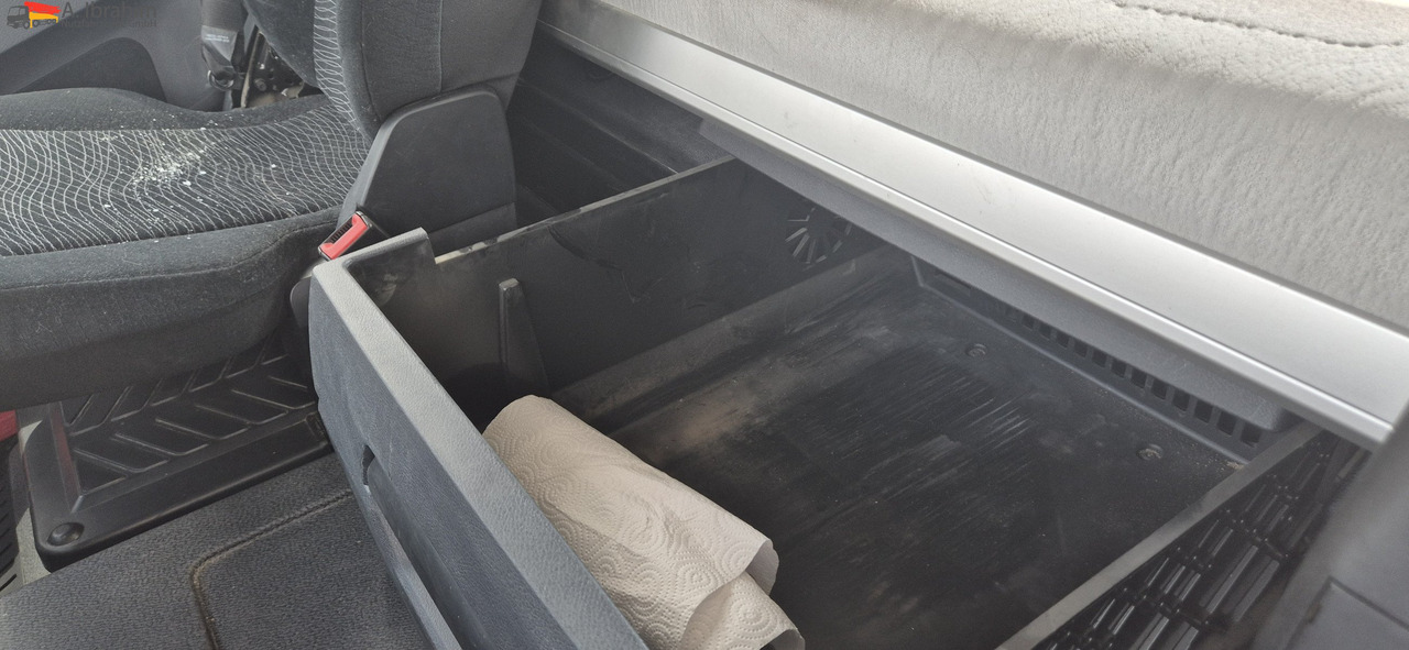 Mercedes-Benz DB 1842H 4x4 Hydrodrive Scheckheft bei Mercedes - Тягач: фото 3 Mercedes-Benz DB 1842H 4x4 Hydrodrive Scheckheft bei Mercedes - Тягач: фото 3