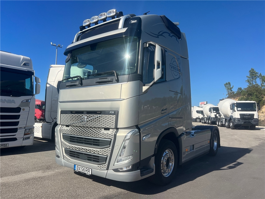 Volvo FH540 / RETARDER /FULL PNEUMATIC - Тягач: фото 1 Volvo FH540 / RETARDER /FULL PNEUMATIC - Тягач: фото 1