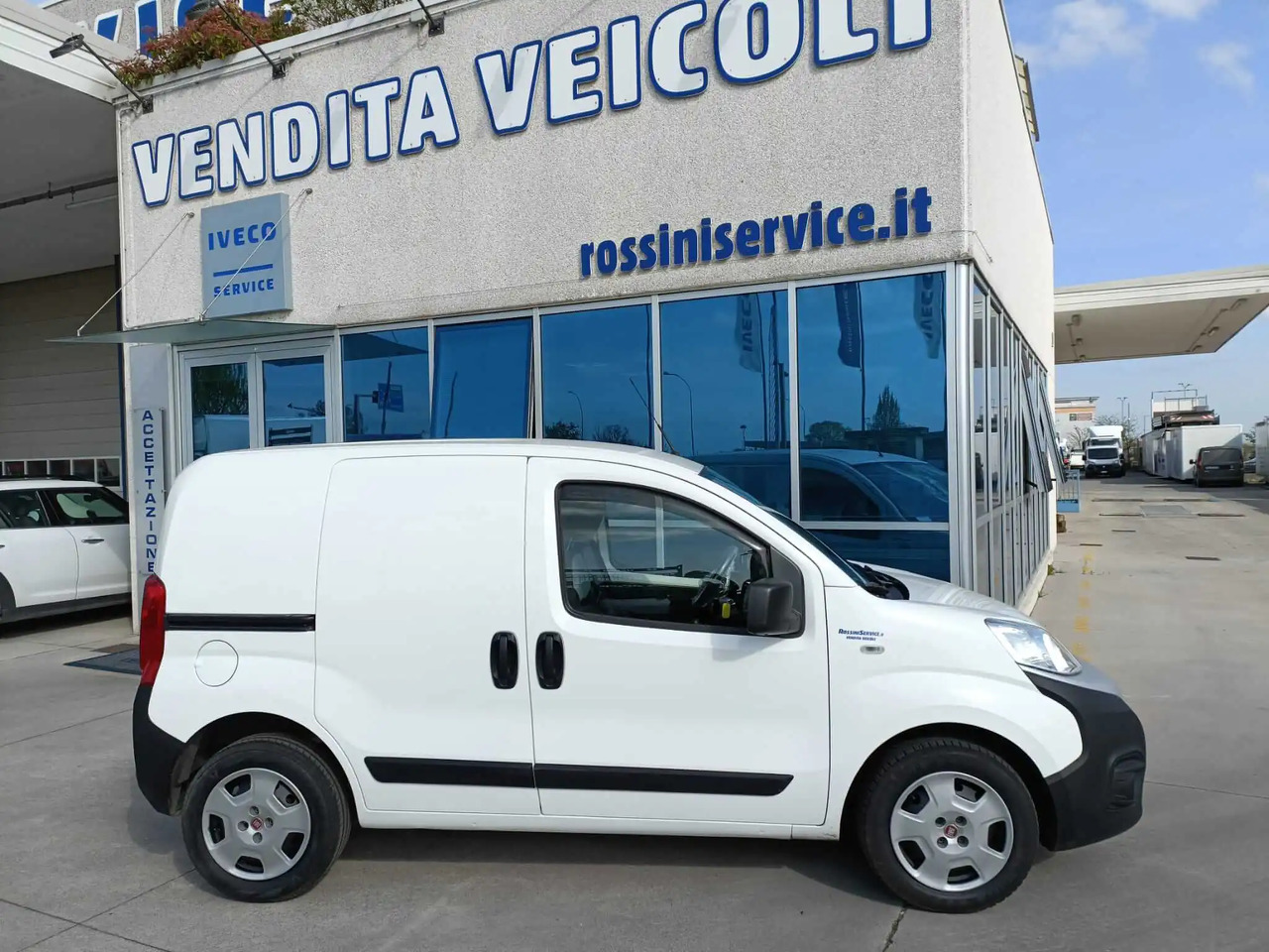 FIAT FIORINO SX - Цельнометаллический фургон: фото 1 FIAT FIORINO SX - Цельнометаллический фургон: фото 1