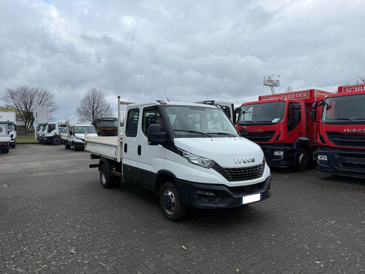 IVECO DAILY 35C14 DOPPIA CABINA RIBALTABILE 3.0 - Малотоннажный самосвал: фото 1 IVECO DAILY 35C14 DOPPIA CABINA RIBALTABILE 3.0 - Малотоннажный самосвал: фото 1