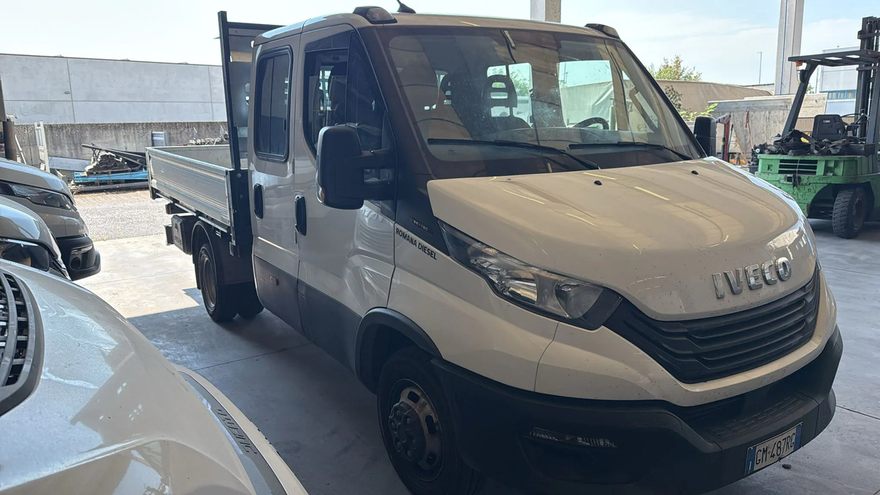 IVECO DAILY 35C16 DOPPIA CABINA RIBALTABILE TRILATERALE 3.0 - Малотоннажный самосвал: фото 2 IVECO DAILY 35C16 DOPPIA CABINA RIBALTABILE TRILATERALE 3.0 - Малотоннажный самосвал: фото 2