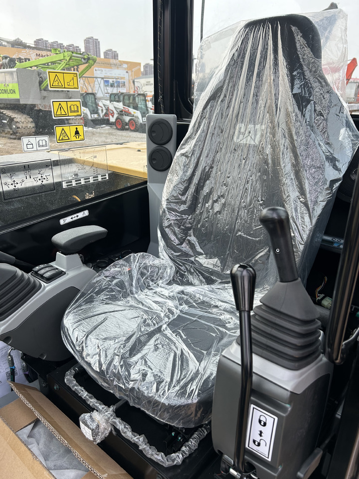 CATERPILLAR 305.5GC - Гусеничный экскаватор: фото 4 CATERPILLAR 305.5GC - Гусеничный экскаватор: фото 4