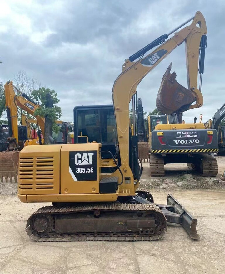 Caterpillar 305.5E - Мини-экскаватор: фото 2 Caterpillar 305.5E - Мини-экскаватор: фото 2