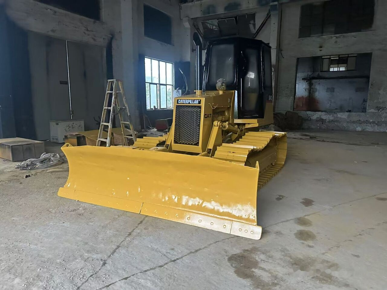 Caterpillar D4C - Бульдозер: фото 4 Caterpillar D4C - Бульдозер: фото 4