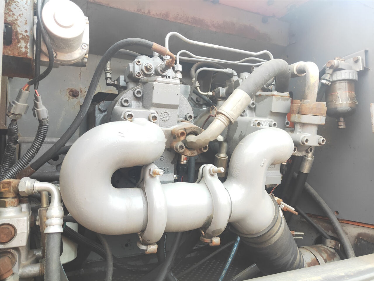 Hitachi ZX350H-3G - Гусеничный экскаватор: фото 4 Hitachi ZX350H-3G - Гусеничный экскаватор: фото 4