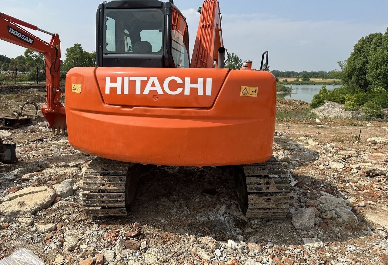 Hitachi ZX70 - Мини-экскаватор: фото 3 Hitachi ZX70 - Мини-экскаватор: фото 3