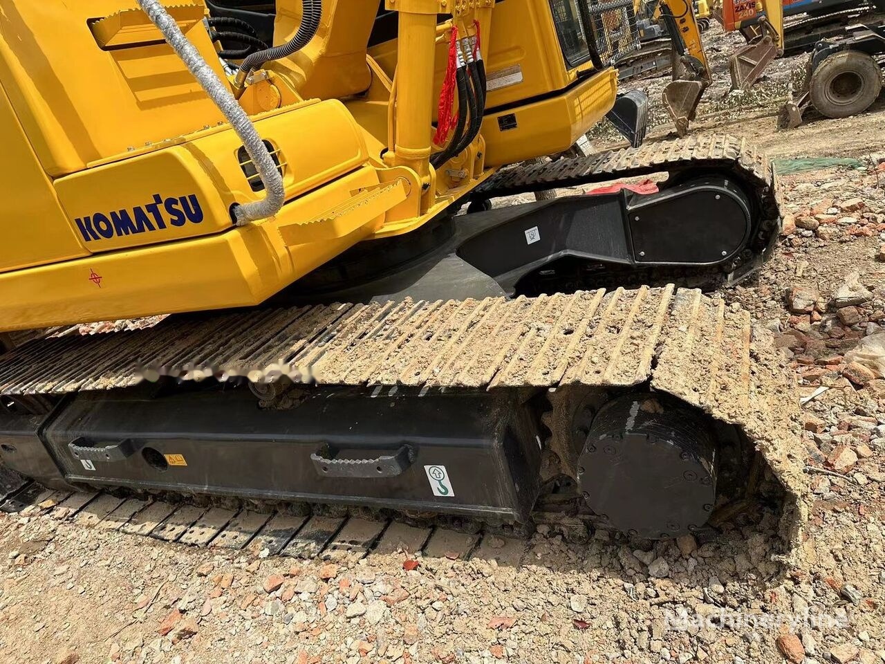 Komatsu PC120-8 - Гусеничный экскаватор: фото 3 Komatsu PC120-8 - Гусеничный экскаватор: фото 3
