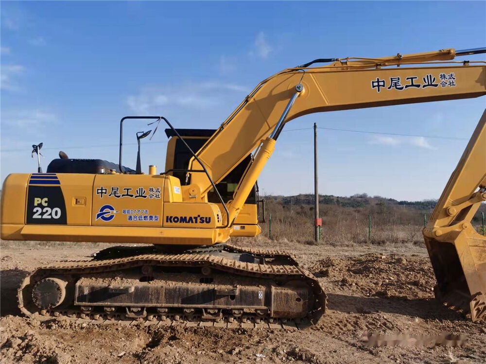 Komatsu PC220 - Гусеничный экскаватор: фото 5 Komatsu PC220 - Гусеничный экскаватор: фото 5