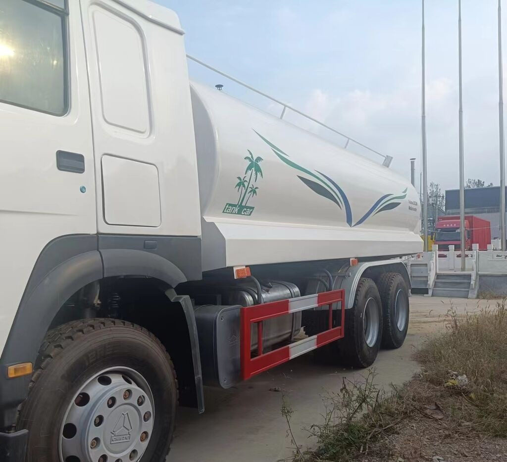 Sinotruk Howo 371 - Коммунальная/ Специальная техника: фото 5 Sinotruk Howo 371 - Коммунальная/ Специальная техника: фото 5