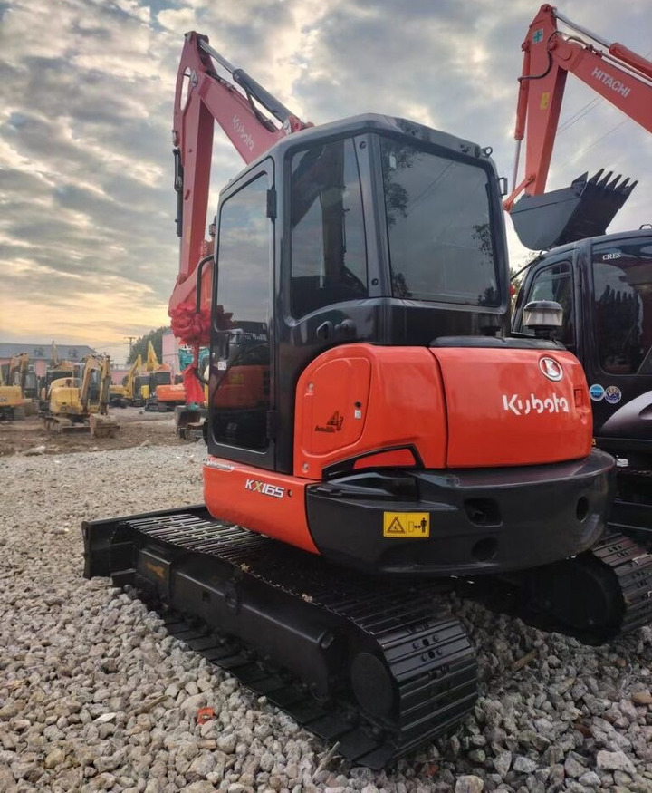 Kubota KX165 - Мини-экскаватор: фото 2 Kubota KX165 - Мини-экскаватор: фото 2
