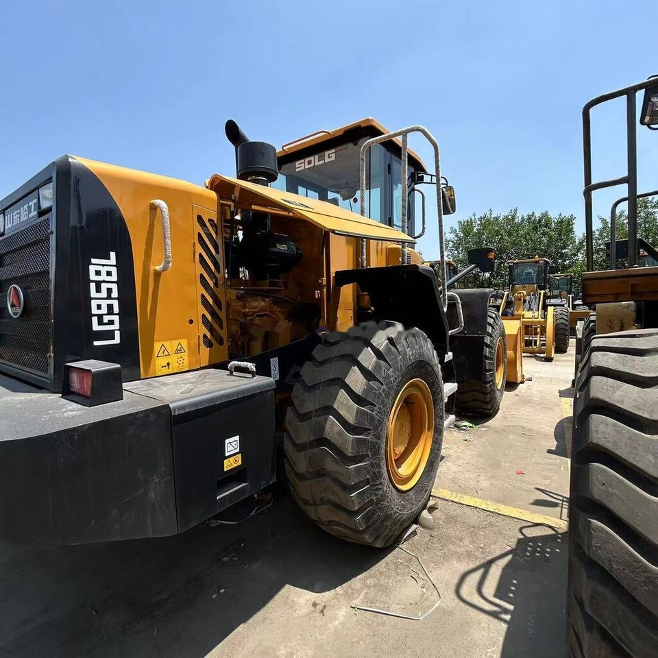 SDLG LG958L - Колёсный погрузчик: фото 2 SDLG LG958L - Колёсный погрузчик: фото 2