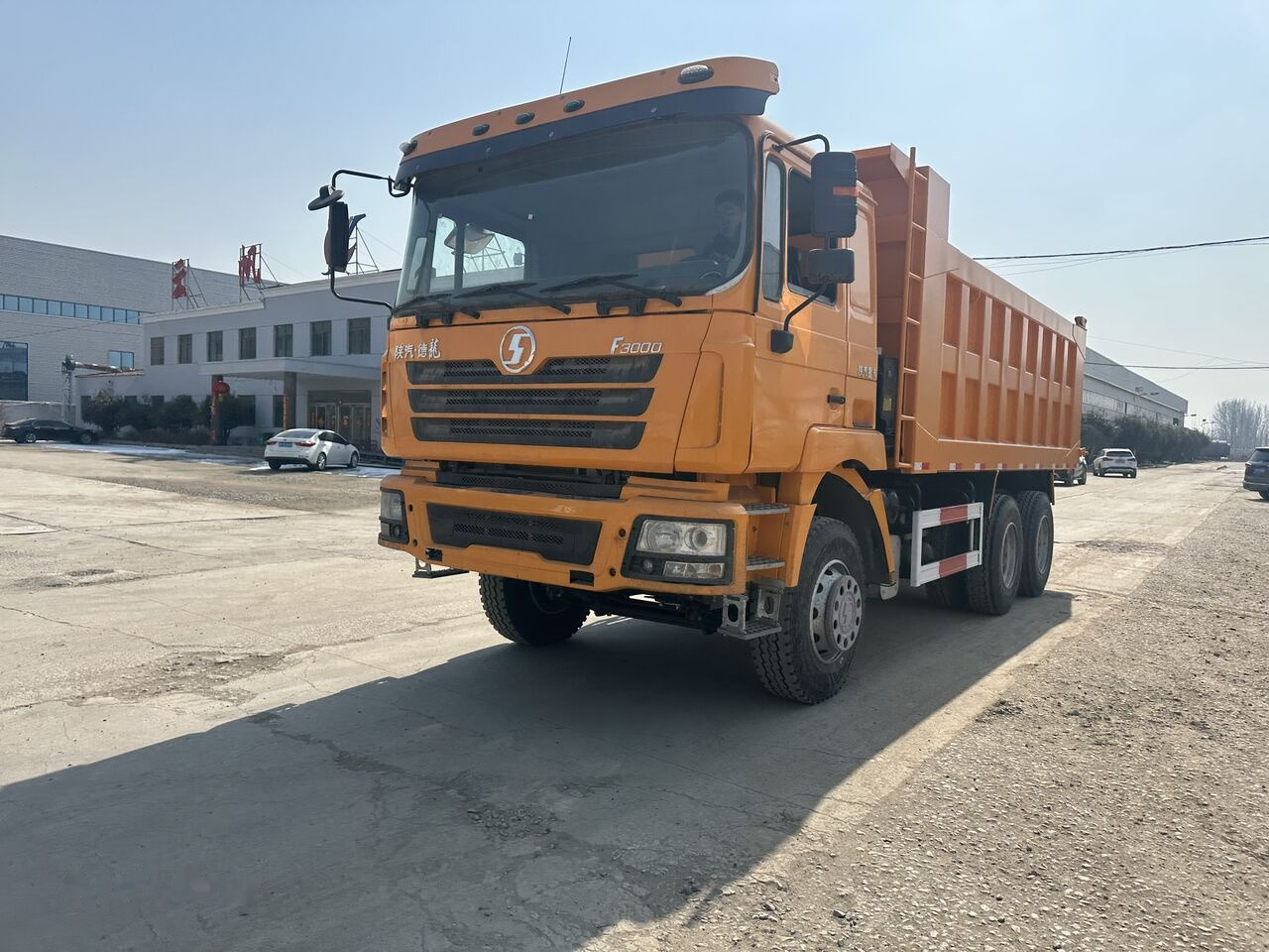 Shacman F3000 - Самосвал: фото 5 Shacman F3000 - Самосвал: фото 5