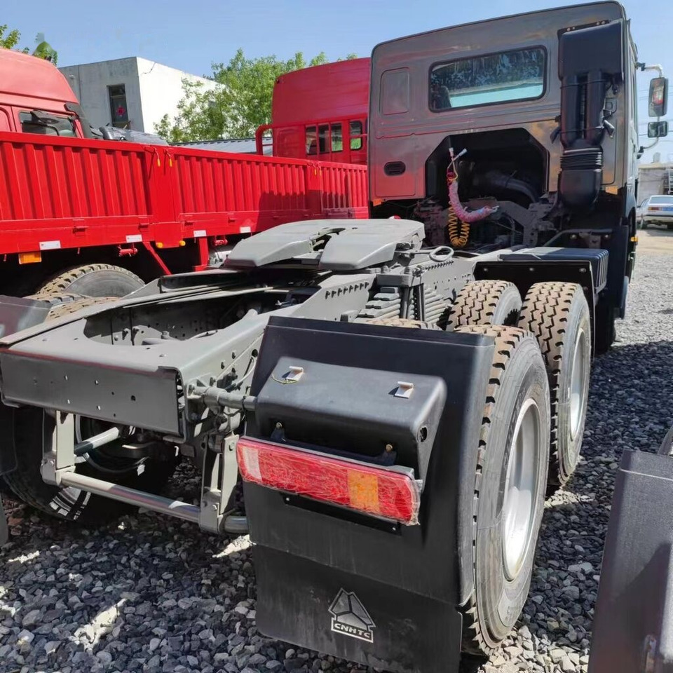 Howo 375 - Тягач: фото 3 Howo 375 - Тягач: фото 3